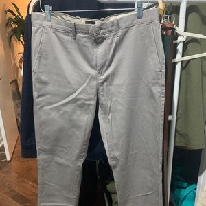 J Crew 770 chino- dove grey- 34/32